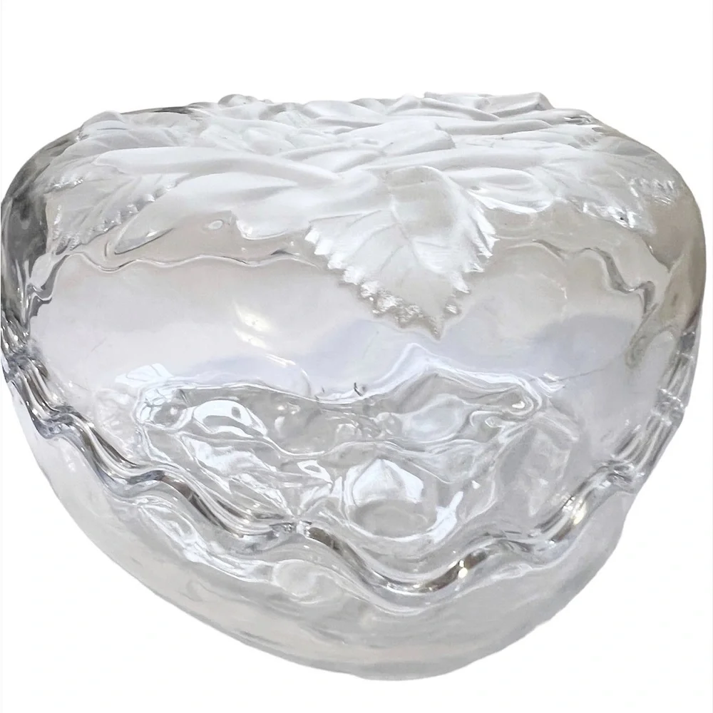 Clear Heart Shaped Trinket Dish Bowl With Lid Top Floral Design valentine's Day